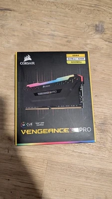 CORSAIR VENGEANCE RGB PRO 32GB (2 x 16GB) DDR4 DRAM 3200MHz C16 Kit Schwarz - Bild 1 von 4