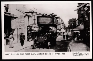 One Of The First Isle of Wight Motor Buses In Ryde 1905 Repro Postcard - Picture 1 of 2