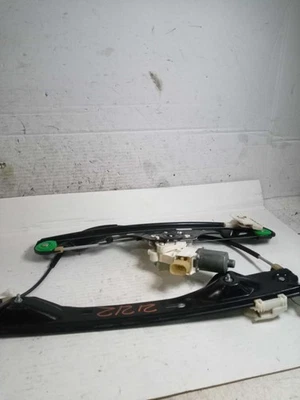2015 BMW X1 Left Window Regulator with Motor Black OEM 401609 117K Miles Foto 1 de 4