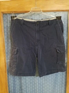 Izod Mens Size 38X11 Navy Blue Check Cargo Shorts Cotton - Picture 1 of 9