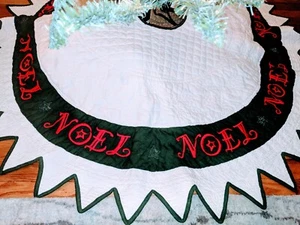BOYD HC ACCENTS NoeL QUILTED Christmas Tree Skirt * WHITE with RED EMBROIDERY - Picture 1 of 10