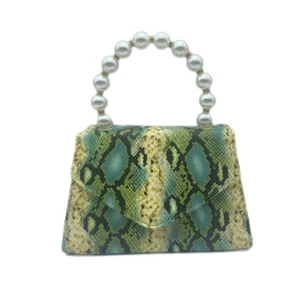 Grab Bag mit Schlangenprint und Perlengriff - Bild 1 von 3