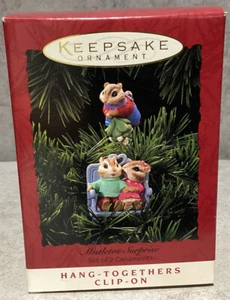 Hallmark 1994 Andenken Ornament Mistelzweig Überraschung Chipmunk 2er Set - Bild 1 von 2