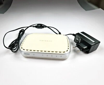 Netgear FS605 v3 5-Port Switch (10/100 Mbps) - Zuverlässig Technisch Einwandfrei - Bild 1 von 4