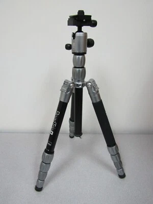 MeFOTO RTSATTN RoadTrip S Travel Tripod (Aluminum, Titanium) - (c) - Image 1 of 4