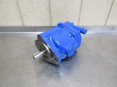 Vickers PVB15-RSY-31-CM-11 Hydraulic Variable Piston Pump 2.01 cu.in 15.7 GPM - Image 1 of 4