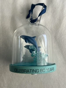 Seaworld Orlando 60th anniversary ornament - Picture 1 of 6