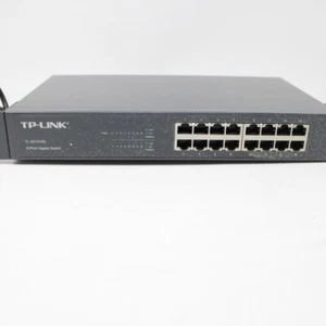TP-Link 16 Port Gigabit Ethernet Unmanaged Switch Plug & Play Desktop/Rackmount - Picture 1 of 12