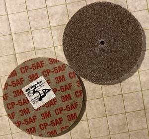 2 Stück 3M Scotch-Brite 4"x1/4"x1/4" 5A Feinschnitt & Polierscheibe 01578 - Bild 1 von 3