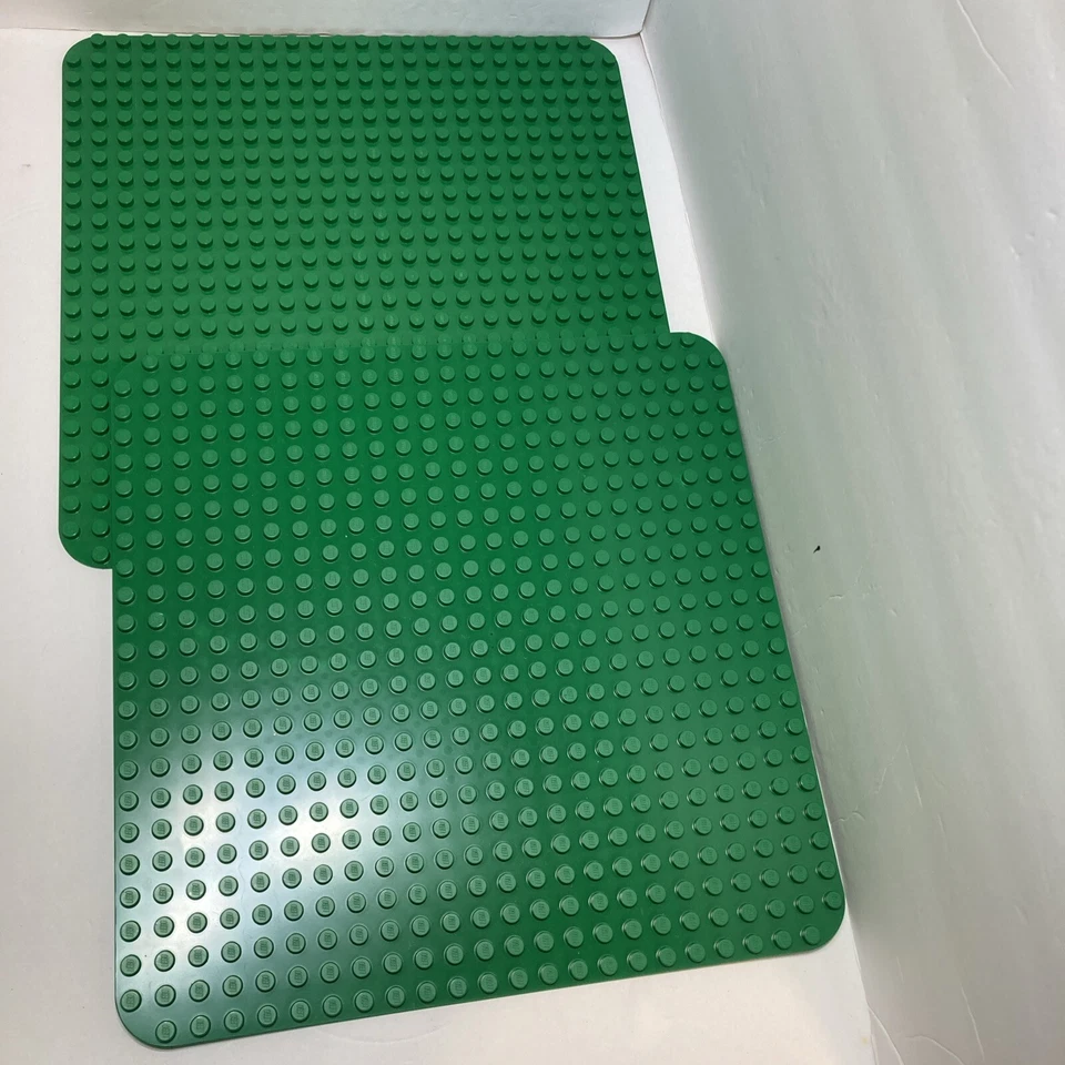 2 Lego Duplo 15”x15” Green Plates 22x22 Dots Building Bases - image 1 of 1