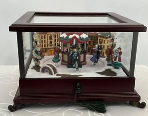 Mr. Christmas Holiday Music Box With Rotating Winter Scene & 50 Songs - Picture 1 of 11