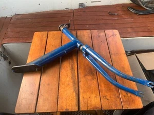 Vintage Raleigh Stowaway Original Unrestored Forks & Headstock Auction Bargain - Picture 1 of 8