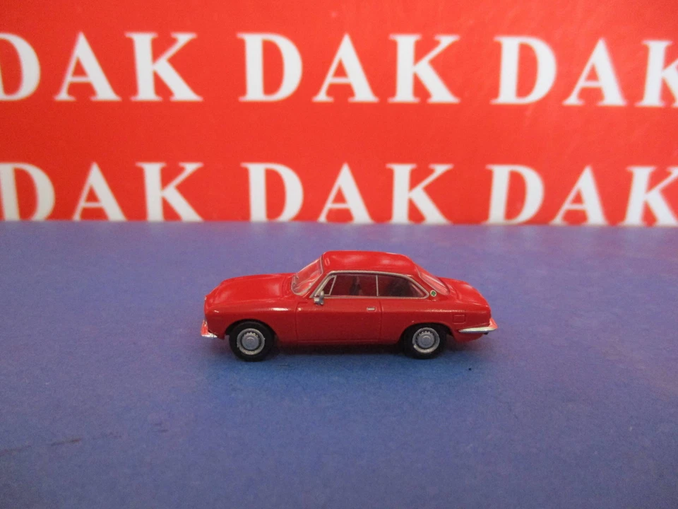 1/87 Modellino Auto Alfa Romeo Giulia Sprint GT Rossa by Brekina - Immagine 1 di 4