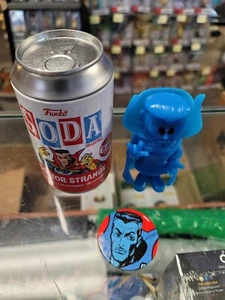 Funko Vinyl Soda Marvel Doctor Strange Blue Astral Proj CHASE /2,500 w/ Disc/Can - Imagen 1 de 2