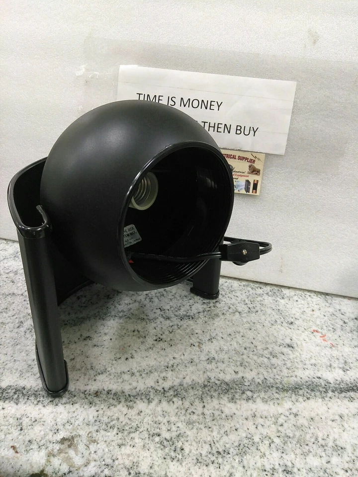 Luminária de mesa Kenroy Lighting 20508 BL-1 com sombra preta CIRCLE (#30B - Imagem 1 de 4