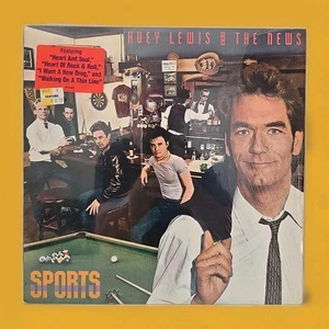 Huey Lewis & the News - Sports - 12" 33 RPM LP 1983 - In Shrink / Hype Sticker - Imagen 1 de 10