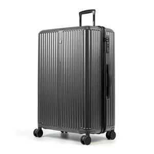 Valigia rigida Lugg AirGlide 28" in canna di fucile - leggera e sicura - Foto 1 di 8