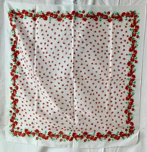 SUPER CUTE VINTAGE SARAH COVENTRY ROSES FLORAL SCARF 30" x 30" VTS74 - Picture 1 of 8