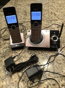 AT&T 2 Handset Digital Answering System w/ Smart Call Blocker CL82229 - Picture 1 of 7