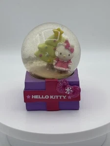 Hello Kitty Weihnachten Schnee Wasser Kugel Sanrio 2013 3" Sammlerstück - Bild 1 von 8