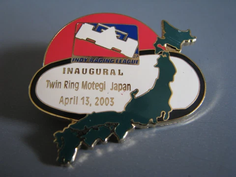 2003 TWIN RING MOTEGI JAPAN INDY CAR FORMULA 1 RACING EVENT HATPIN Cover