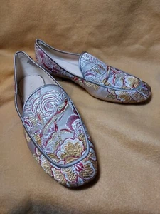 Brocade Loafers by 9 West size 7.5 medium - Picture 1 of 10