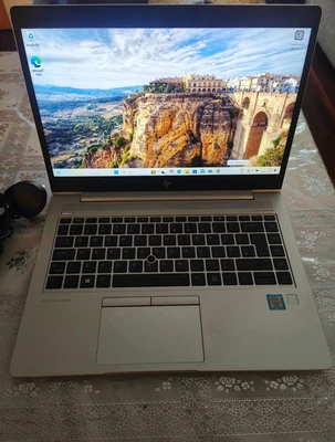 HP EliteBook 840 G5   i5-8350U 8th Gen 16GB RAM 256GB NVMe FHD Windows 11 pro - Image 1 of 4