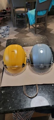 Casco de seguridad North by Honeywell FSH con visera gris o amarillo talla única Foto 1 de 4