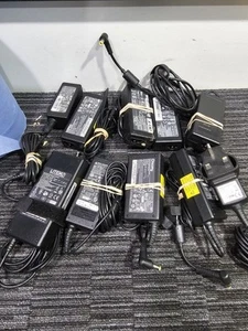 Lote de trabajo 10 x Original Acer 19V Mixto Ams 5.5MM Adaptador de corriente alterna Cargadores Caja 139 - Imagen 1 de 12