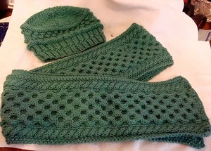 Handarbeit vom Verkäufer Schal und Mütze - Bild 1 von 2