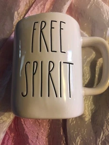 NEU RAE DUNN by Magenta FREE SPIRIT Becher Kaffee Tee Tasse Halloween LL Bauernhaus - Bild 1 von 4