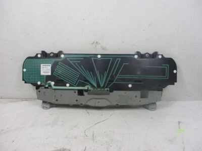 Антенный усилитель подходит для Volvo XC90 I 2.5 T AWD 86510141 - Изображение 1 из 3