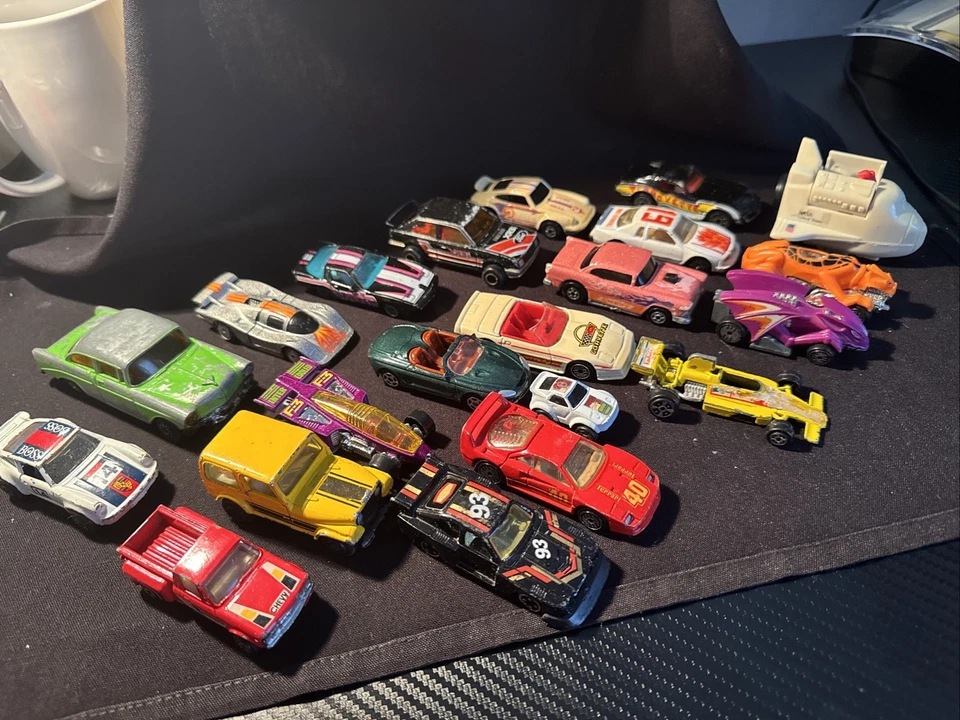 10 个火柴盒模型过去收藏汽车批量 Stutz Simplex 梅赛德斯劳斯莱斯 — 第 1/1 张图片