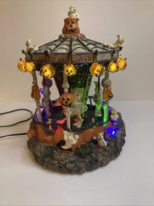 Halloween LED Village Carousel Ghostly Motion Lights Ghosts 2009 Decoration - Picture 1 of 5