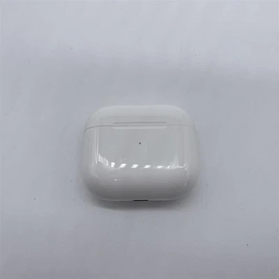 Apple AirPods 3 Generation Lightning Charging Case - Bild 1 von 3