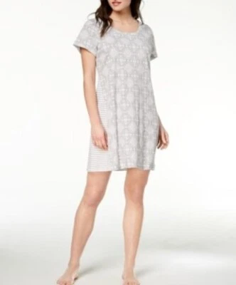 Camisa para dormir Charter Club estampada de punto de algodón gris blanco estampado geo azulejo pequeña Foto 1 de 2