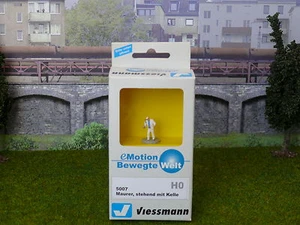 Viessmann H0 - 5007 - Maurer stehend mit Kelle - Neu & OVP - Bild 1 von 1