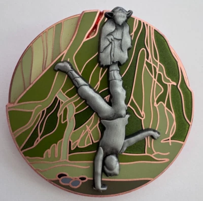 Disney Star Wars Pin of the Month Limited Edition of 6000 Dagobah Luke Yoda 2016 - Image 1 of 2