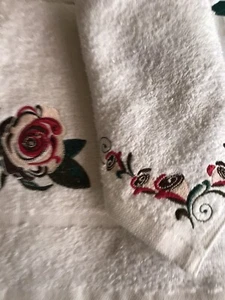 Small White 100% Cotton Hand Towel  And Face Cloth 30x50cm - Picture 1 of 1