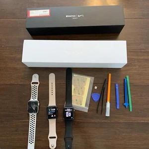 Apple iWatch 2 Series 1 and 1 Series 3 42mm PARTS or REPAIR - Picture 1 of 4