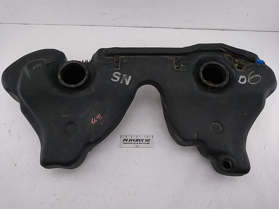 BMW 328i E36 Fuel Gas Gasoline Tank Reservoir Fits 1995 1996 1997 1998 1999 95 Foto 1 de 4