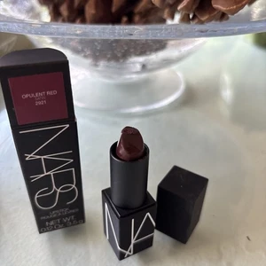 NARS Lippenstift OPULENT RED Satin - volle Größe 0,12 Oz beschädigt lesen! - Bild 1 von 6
