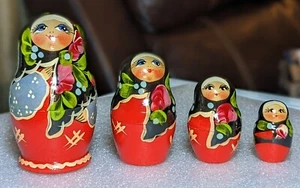 Traditional Russian Nesting Dolls Russian Hand Painted Wooden Colorful 4 Dolls - Picture 1 of 7
