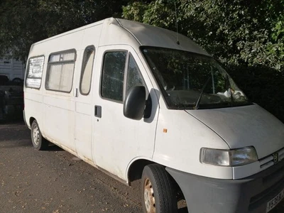 2001 Peugeot Boxer Camper Van 2.5l Diesel Manual Spares Or Repair No Reserve - Image 1 of 4