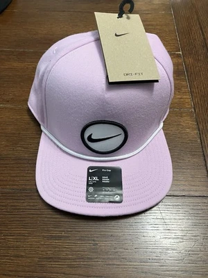 Gorra Nike Unisex L/XL Rosa Ártico Dri FIT Pro Estructurada Futura Golf Swoosh Logo Foto 1 de 4