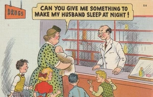 Postal de colección humor mujer y niños en una farmacia, hacer que marido duerma por la noche - Imagen 1 de 2