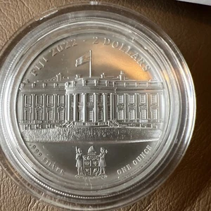 Silver The White House Ultra High Relief $2 Fiji Coin 999 Limited Production A++ - Picture 1 of 6