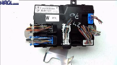 Centralina Elettrica D65267560E Mazda 2 1.3 DE Berlina - Immagine 1 di 4