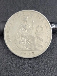 Peru - Sol - 1869 - 0.500 Silver - KM# 196.3 - Picture 1 of 2