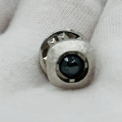 Pin de corbata Swank vintage piedra negra tono plata Foto 1 de 3